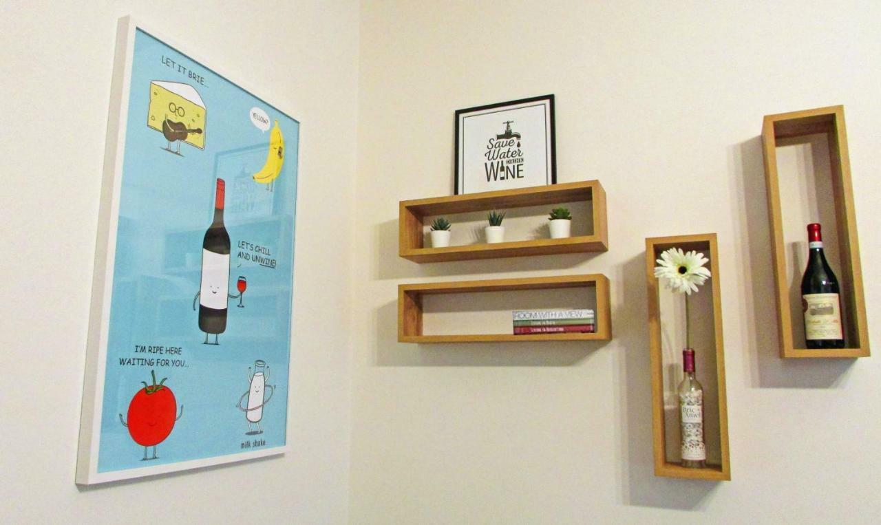 Vinhome Bilocale Con Garage Privato Alba Centro Экстерьер фото